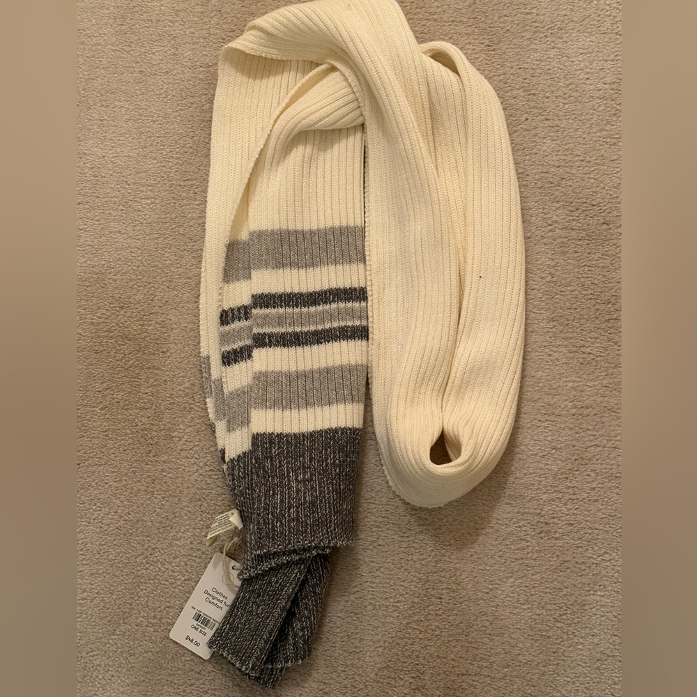NWT UpWest Scarf